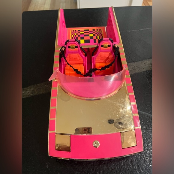 Limited Edition Pink & Gold Barbie LOL Speedmatic Convertible Car Pool & Dance - Picture 3 of 8